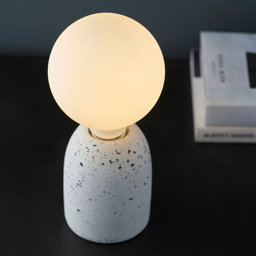 Priormade Bulb Globe Bulb - Opal/Porcelain effect (LED)