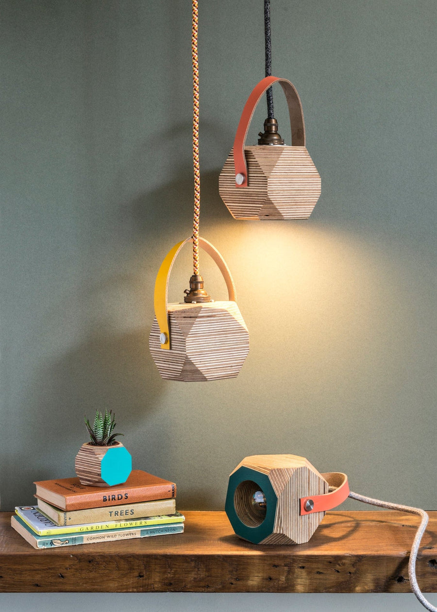 PRIORMADE Geo Pendant Lamp in Mint